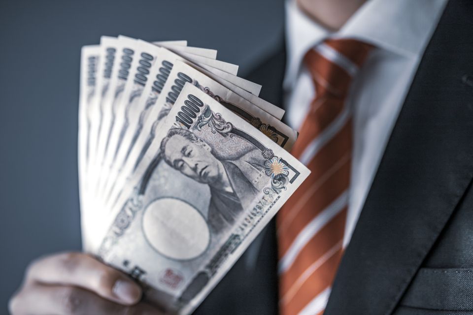 暗号資産がもたらす新時代の資産形成と金融の可能性と課題